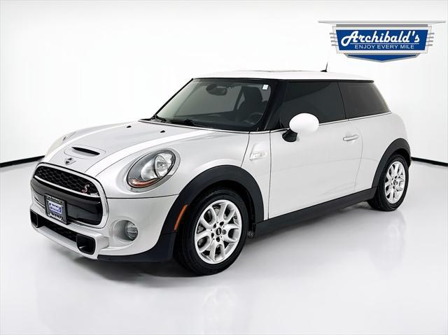 used 2018 MINI Hardtop car, priced at $15,809