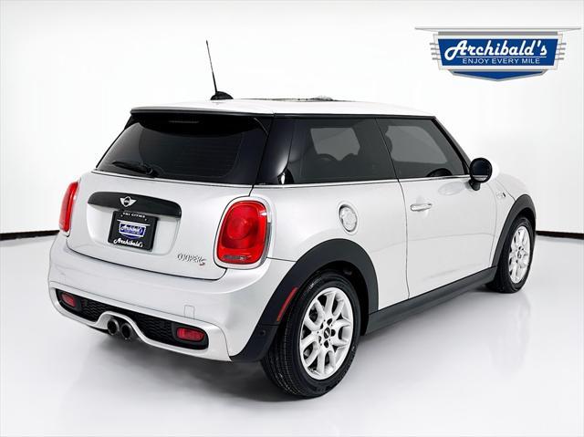 used 2018 MINI Hardtop car, priced at $15,809