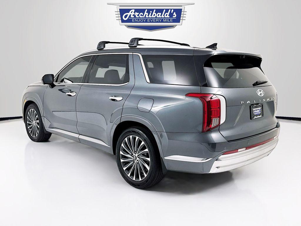 used 2023 Hyundai Palisade car, priced at $39,567