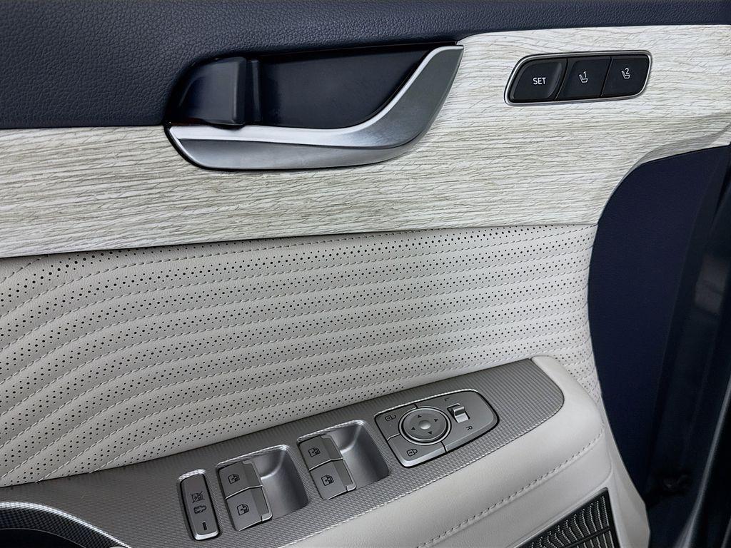 used 2023 Hyundai Palisade car, priced at $39,567