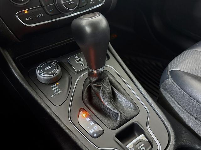 used 2022 Jeep Cherokee car, priced at $22,378
