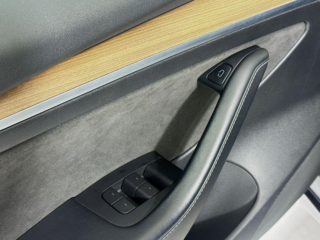 used 2021 Tesla Model 3 car, priced at $27,942