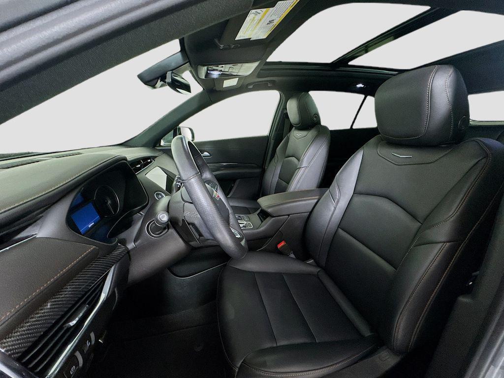 used 2023 Cadillac XT4 car, priced at $32,998