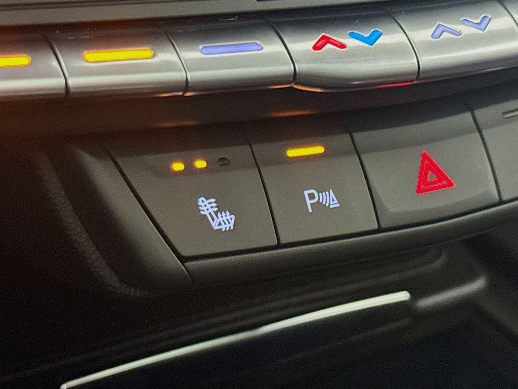used 2023 Cadillac XT4 car, priced at $32,998