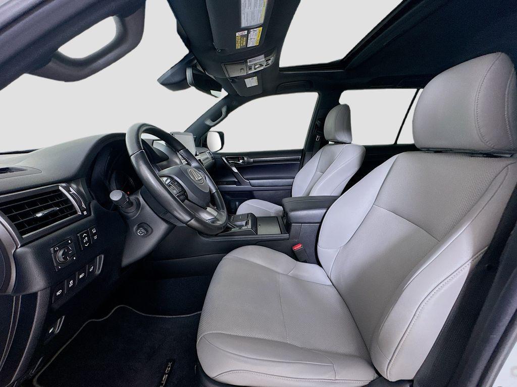 used 2023 Lexus GX 460 car, priced at $57,169