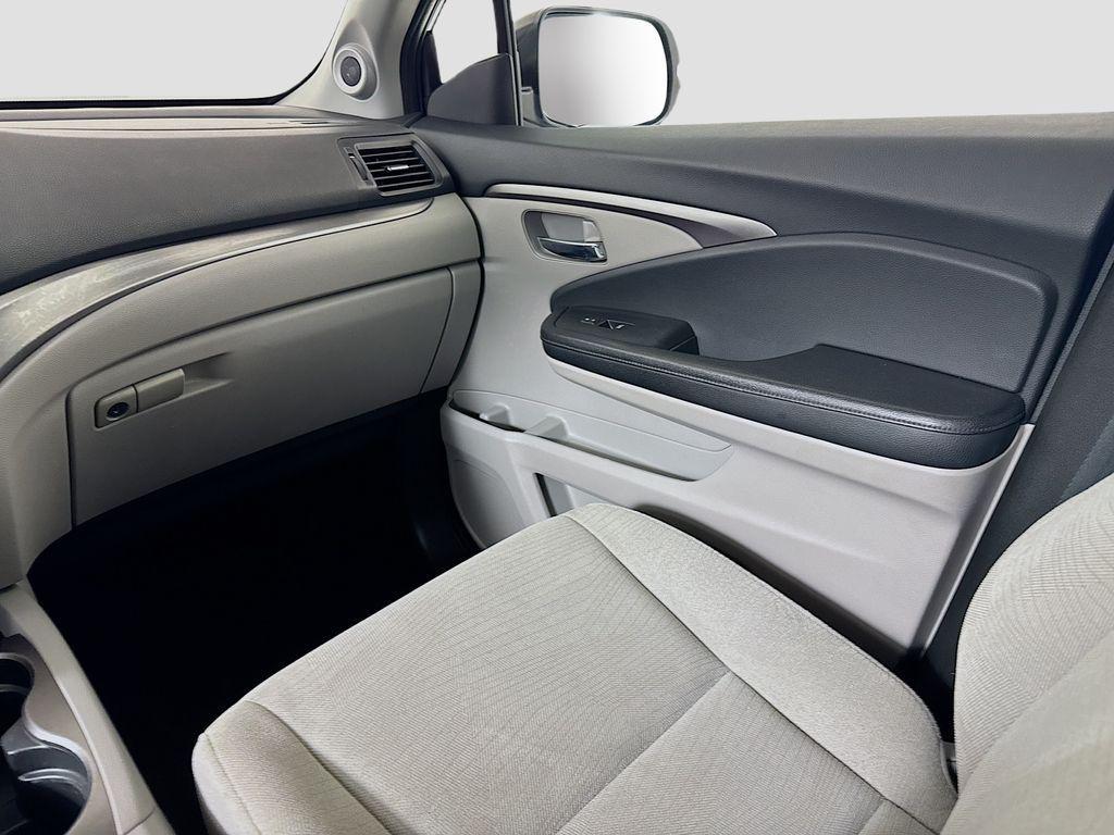 used 2018 Honda Pilot car