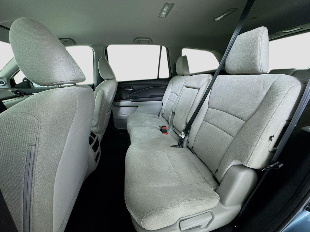 used 2018 Honda Pilot car