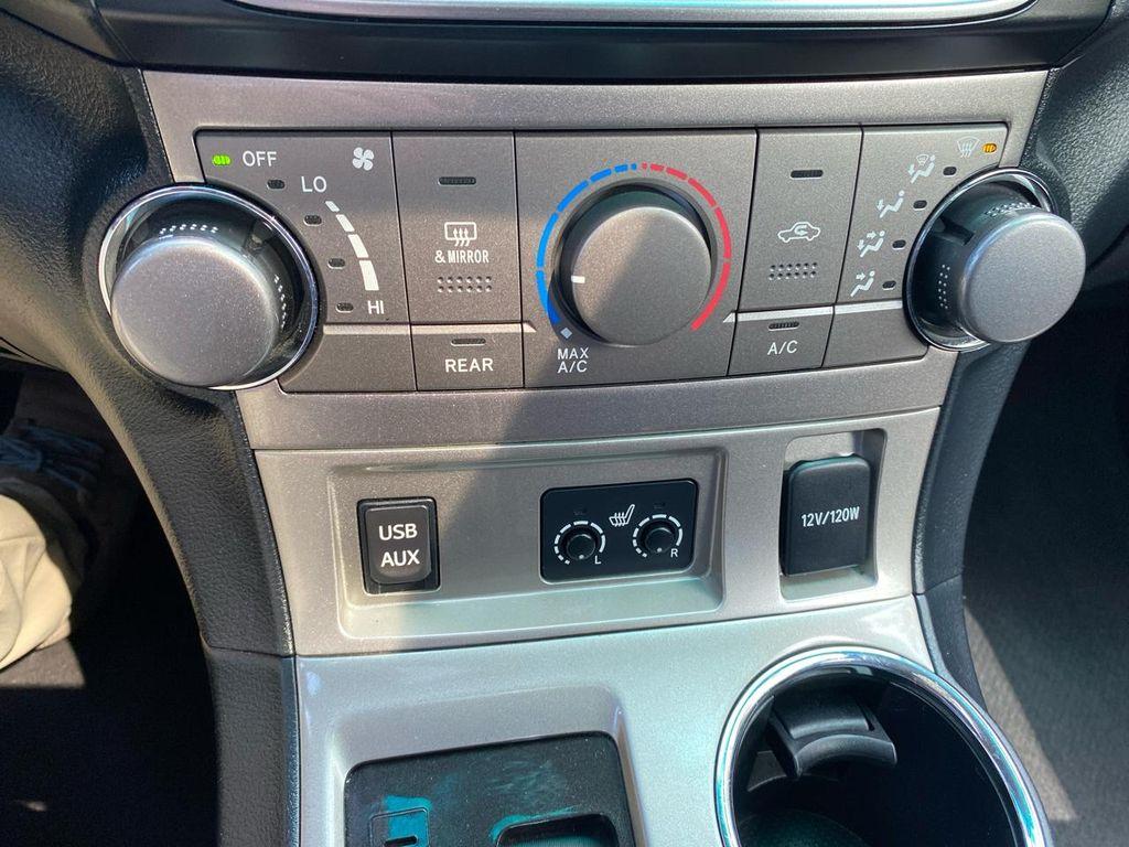 used 2013 Toyota Highlander car, priced at $14,995