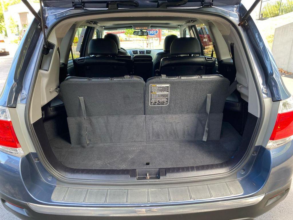 used 2013 Toyota Highlander car, priced at $14,995