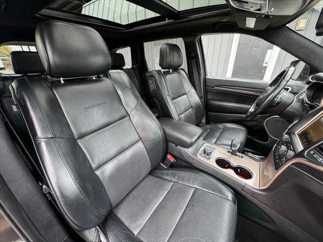 used 2015 Jeep Grand Cherokee car, priced at $17,999