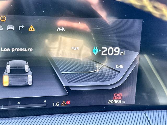 used 2023 Kia EV6 car, priced at $33,892