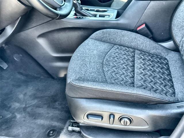 used 2024 Chevrolet Equinox car, priced at $26,744