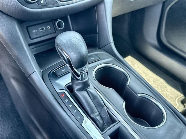 used 2024 Chevrolet Equinox car, priced at $26,744