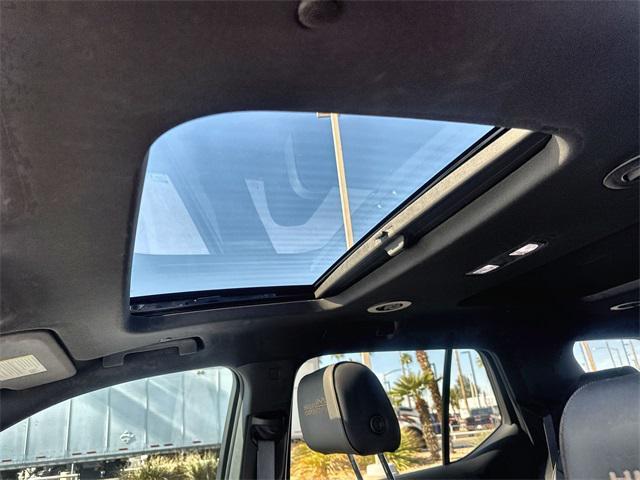 used 2023 Chevrolet Traverse car, priced at $39,720