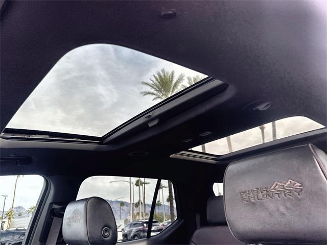 used 2022 Chevrolet Traverse car, priced at $33,047