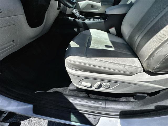used 2022 Kia Sorento car, priced at $29,488