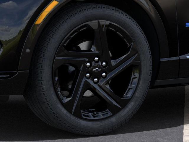 new 2025 Chevrolet Equinox EV car, priced at $42,590