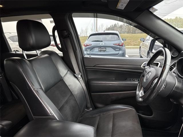 used 2020 Jeep Grand Cherokee car, priced at $22,558