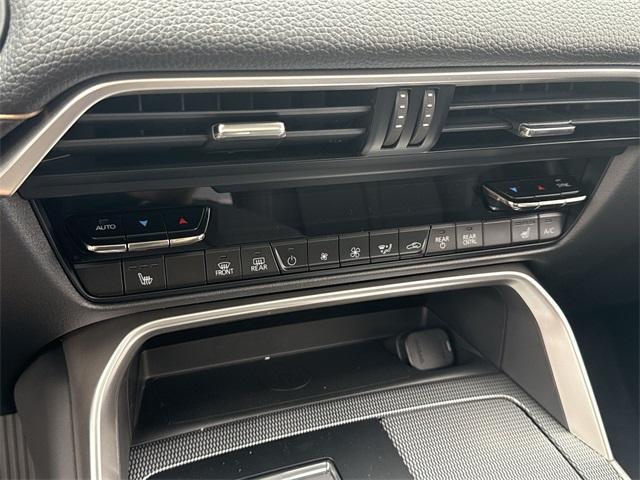 new 2025 Mazda CX-90 car, priced at $47,280