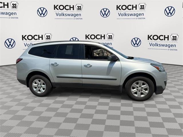 used 2016 Chevrolet Traverse car, priced at $9,695