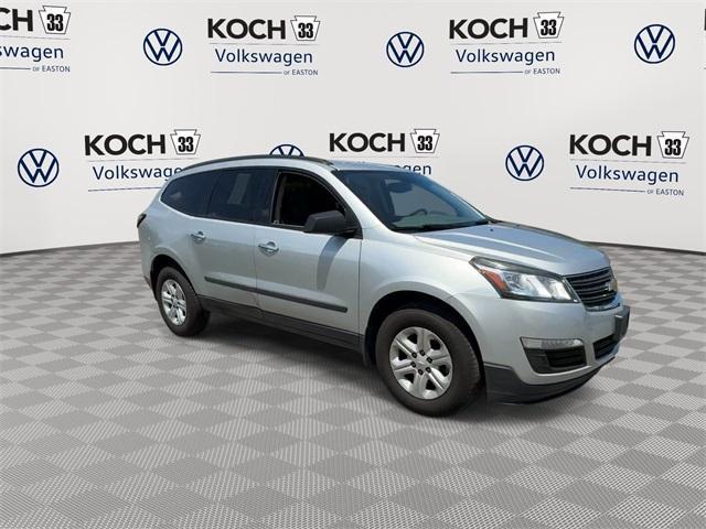 used 2016 Chevrolet Traverse car, priced at $9,695