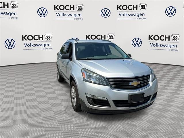 used 2016 Chevrolet Traverse car, priced at $9,695