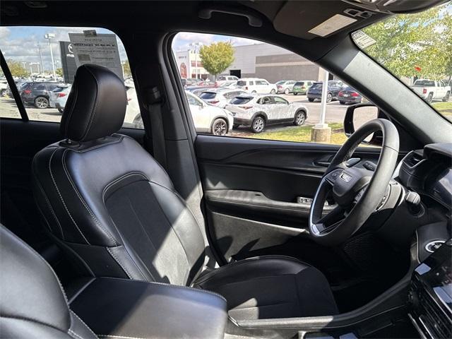 used 2024 Jeep Grand Cherokee car, priced at $32,650