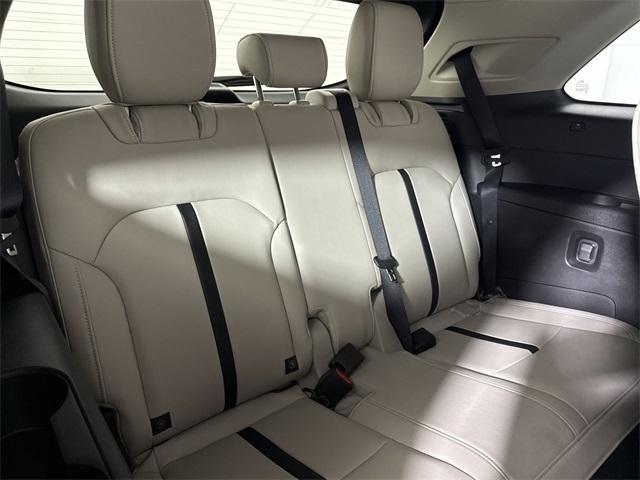 new 2025 Mazda CX-90 car, priced at $39,987