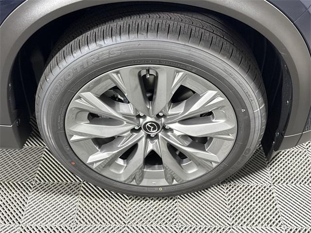 new 2025 Mazda CX-90 car, priced at $47,996