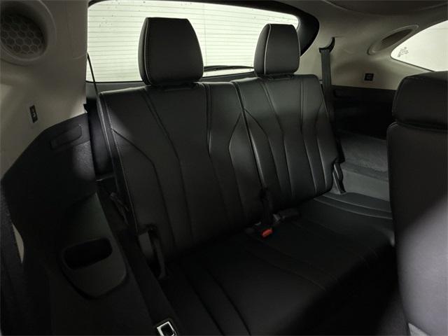 used 2022 Acura MDX car, priced at $39,431