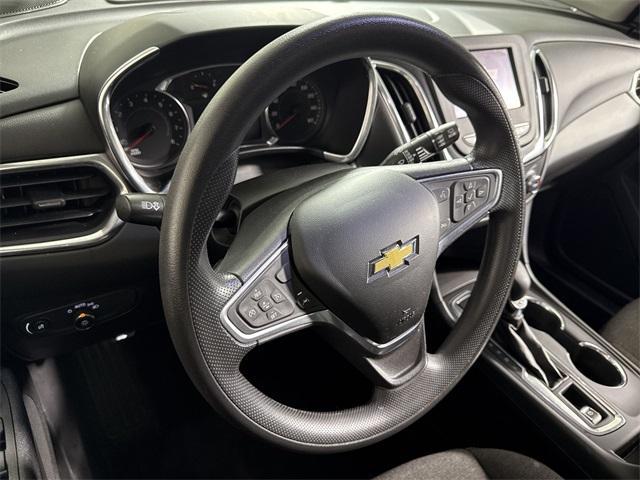 used 2022 Chevrolet Equinox car, priced at $17,674