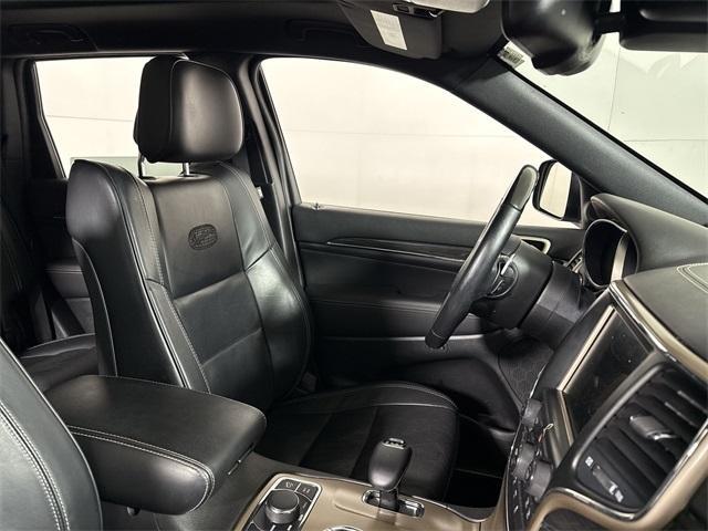 used 2015 Jeep Grand Cherokee car, priced at $13,216
