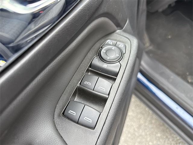 used 2023 Chevrolet Equinox car