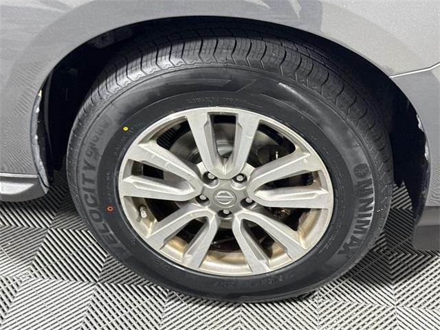 used 2015 Nissan Pathfinder car, priced at $9,469
