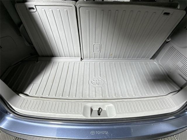 used 2019 Toyota Highlander car, priced at $21,173