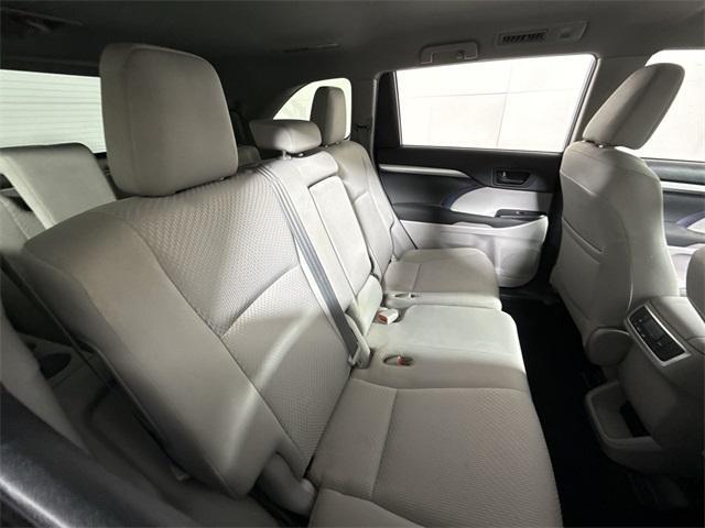 used 2019 Toyota Highlander car, priced at $21,173