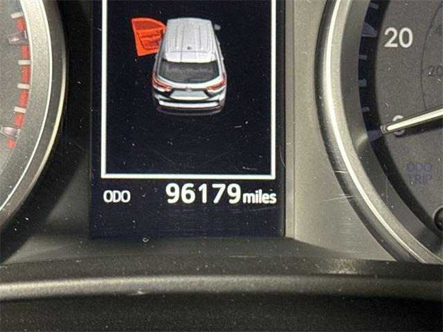 used 2019 Toyota Highlander car, priced at $21,173