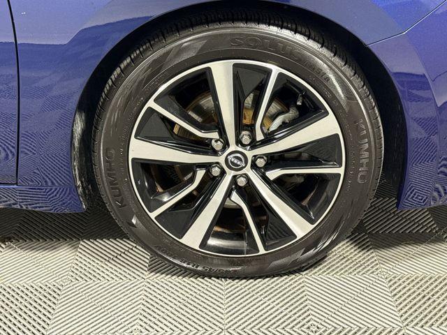 used 2023 Nissan Maxima car, priced at $22,862