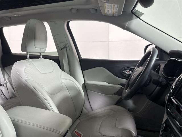 used 2021 Jeep Cherokee car, priced at $18,559