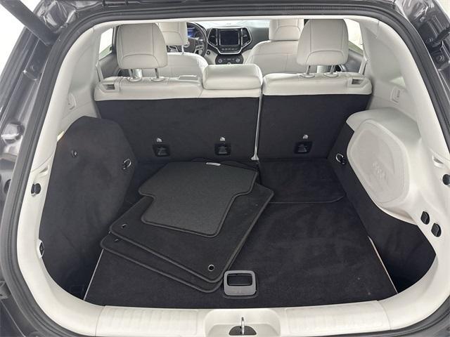 used 2021 Jeep Cherokee car, priced at $18,559