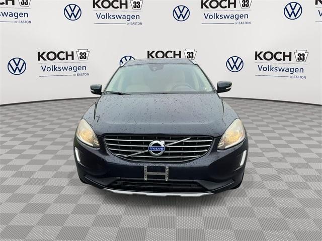 used 2016 Volvo XC60 car, priced at $9,713