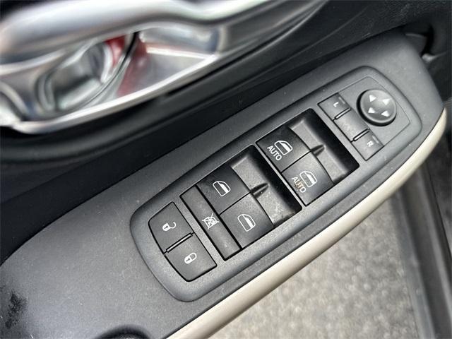 used 2017 Jeep Cherokee car, priced at $11,517
