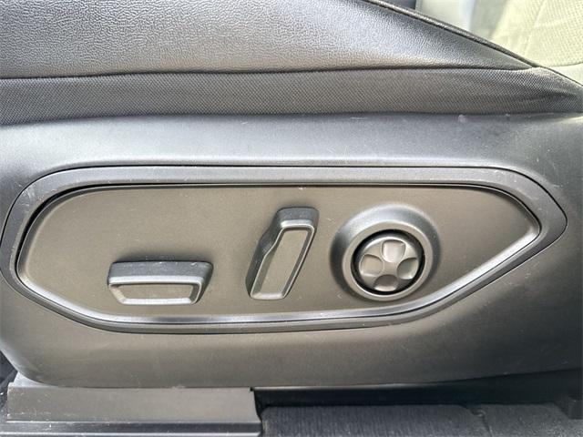 used 2024 Jeep Grand Cherokee car, priced at $32,325