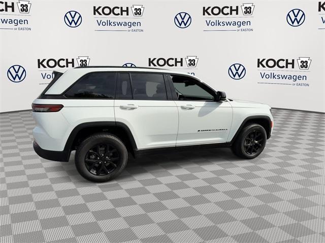 used 2024 Jeep Grand Cherokee car, priced at $32,325