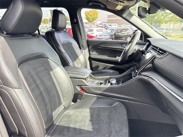 used 2024 Jeep Grand Cherokee car, priced at $32,325