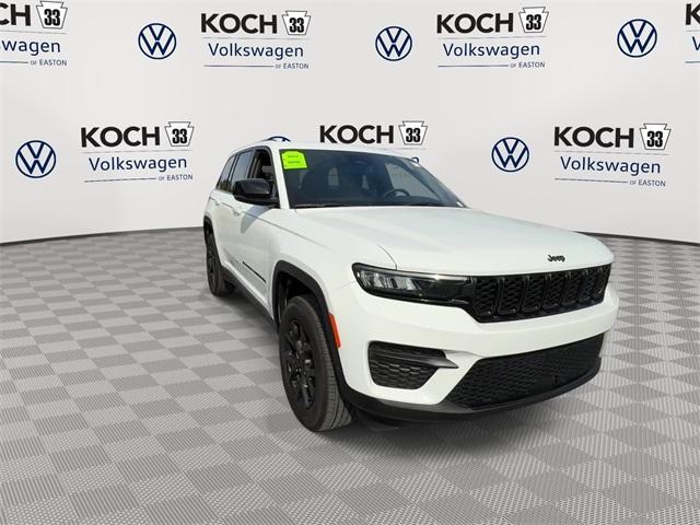 used 2024 Jeep Grand Cherokee car, priced at $32,325