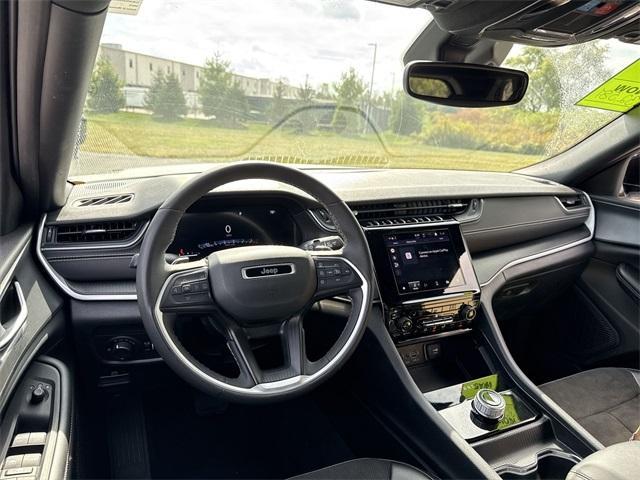 used 2024 Jeep Grand Cherokee car, priced at $32,325