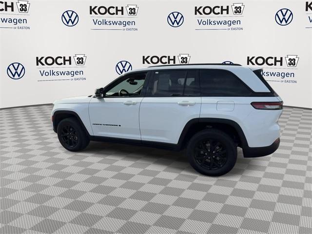 used 2024 Jeep Grand Cherokee car, priced at $32,325