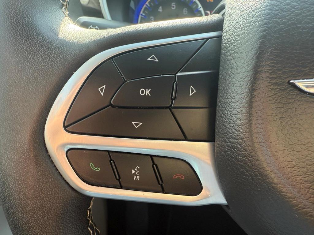 used 2023 Chrysler Pacifica car, priced at $26,909