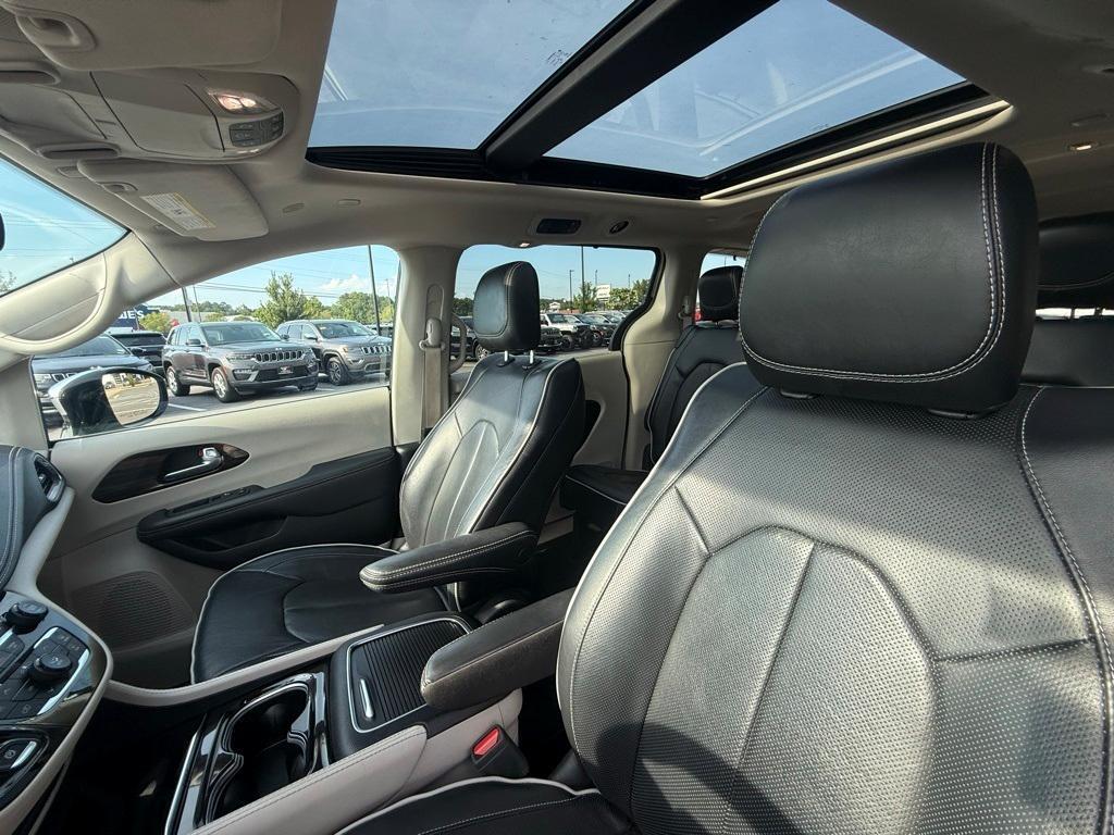 used 2023 Chrysler Pacifica car, priced at $26,909